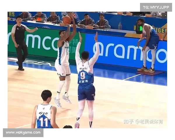 青岛97-79客胜新疆送其两连败，第三节拉开分差定胜局