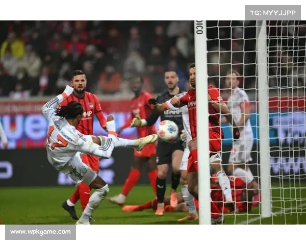 拜仁4-0海登海姆，凯恩低射破门完美收官