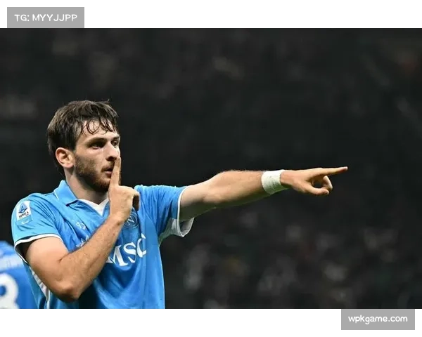 那不勒斯主帅卡尔佐纳专访:详解克瓦拉茨赫利亚在反击中的自由跑位原则